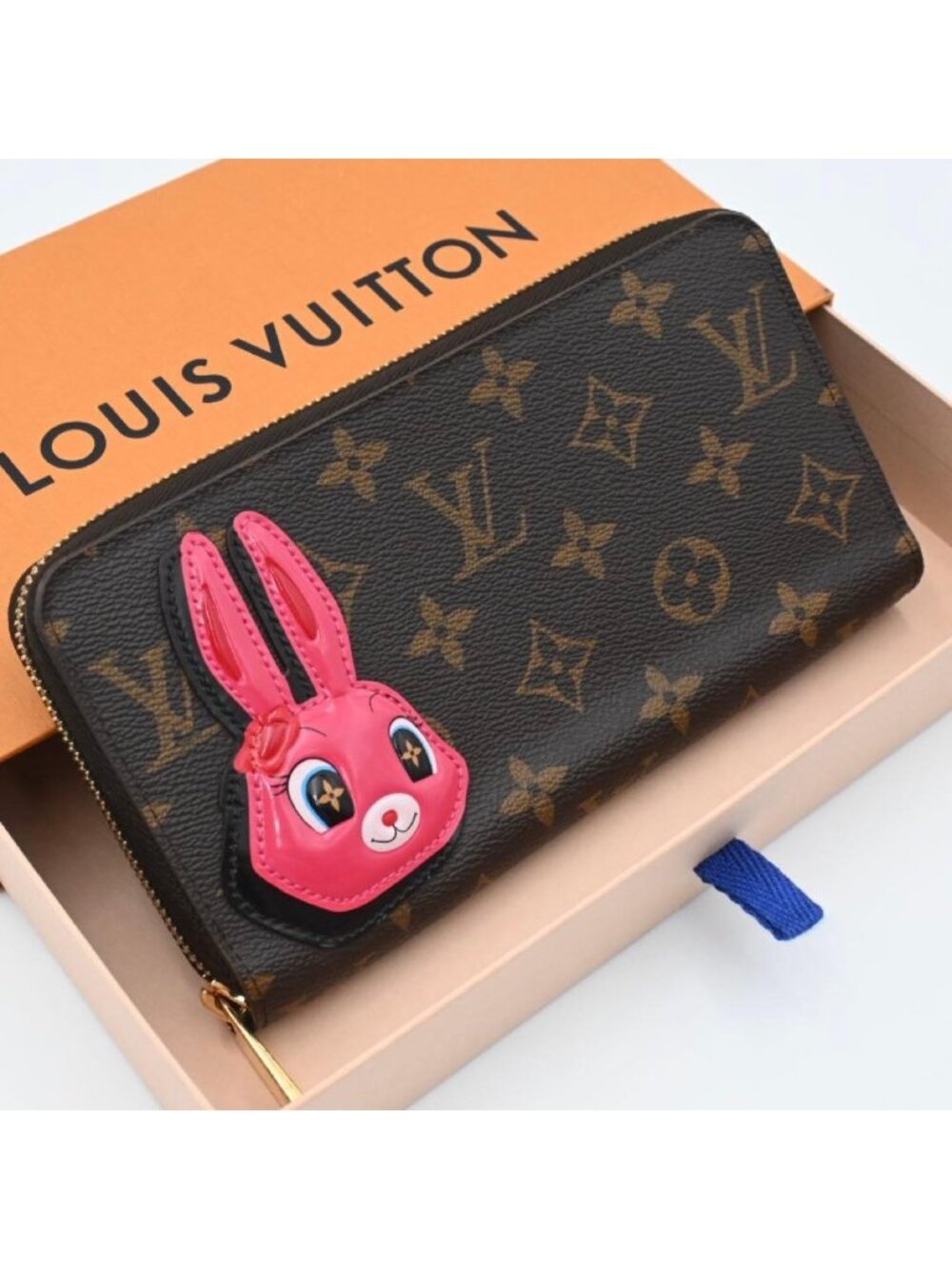 Louis Vuitton Monogram Rabbit Zippy Wallet Brown